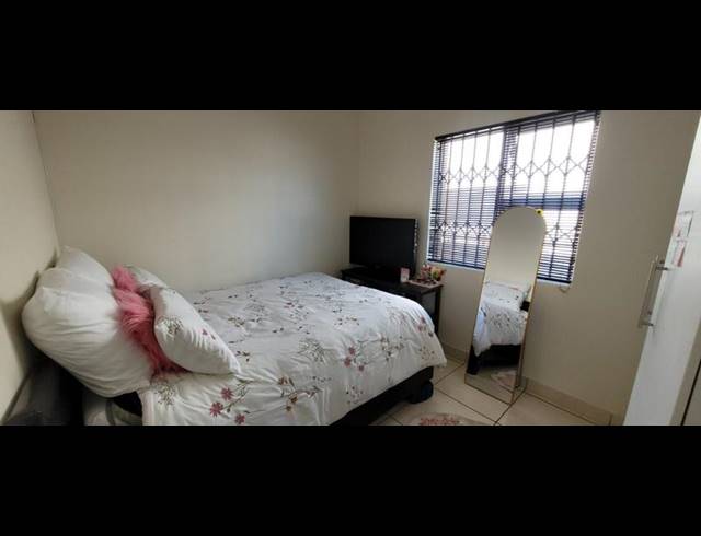 2 BEDROOM TOWNHOUSE FOR SALE IN MAYBERRY PARK